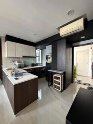 Symphony Suites (D27), Condominium #629351361